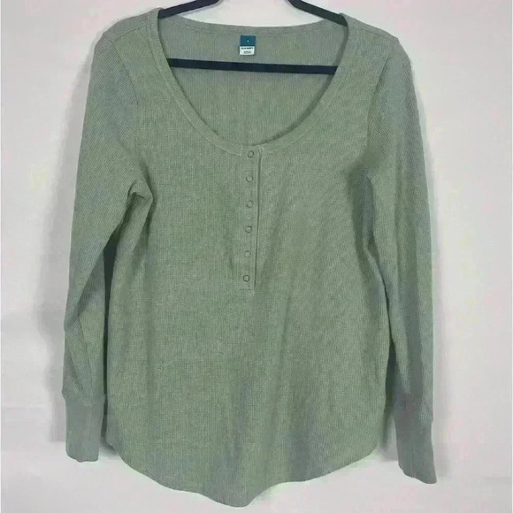 Old Navy Scoop Neck Long Sleeve Half Button Cuff Sleeve Thermal Top - Picture 1 of 7